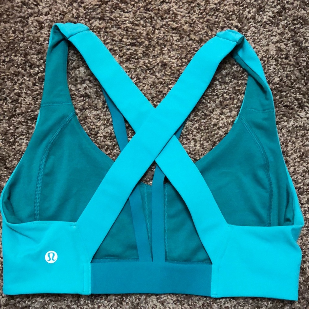 Lulu Lemon sports bra! Excellent condition